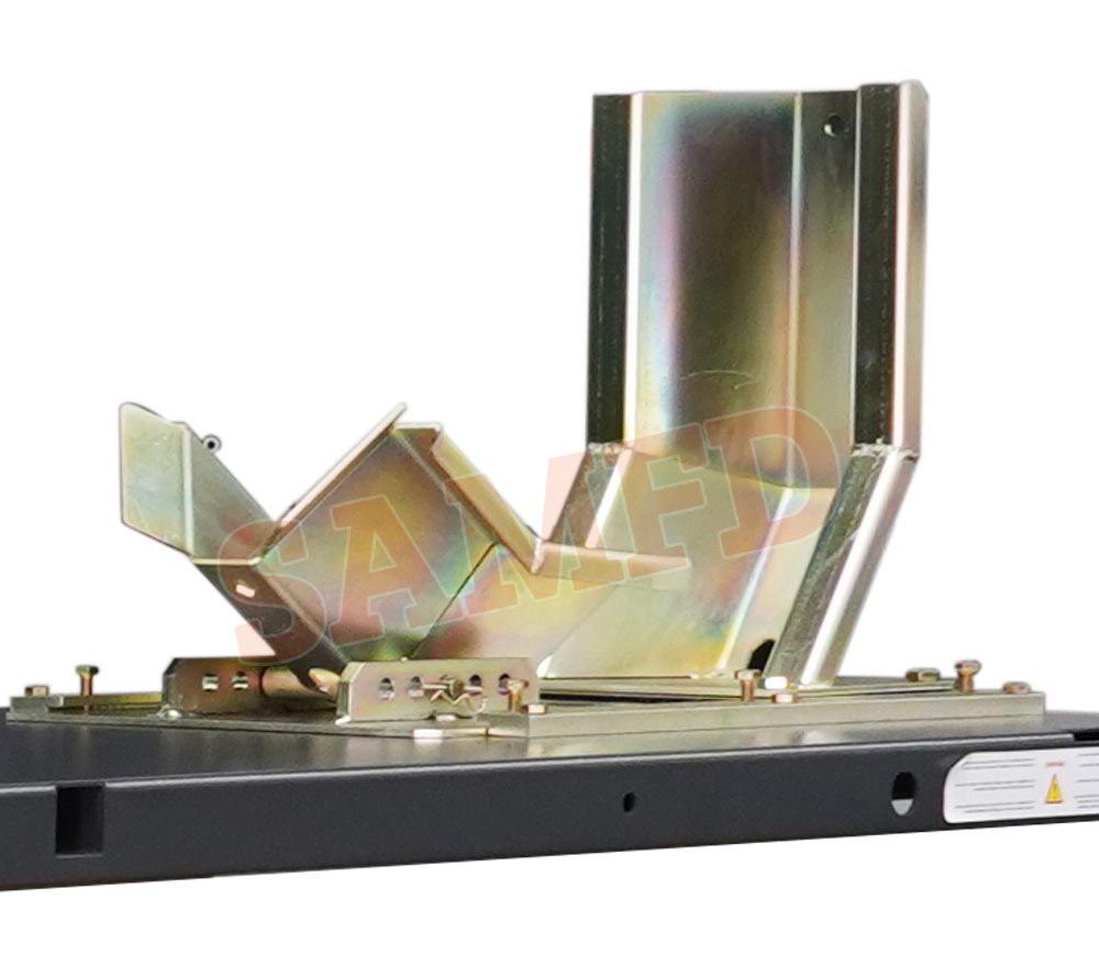 UNIVERSAL WHEEL CHUCKER