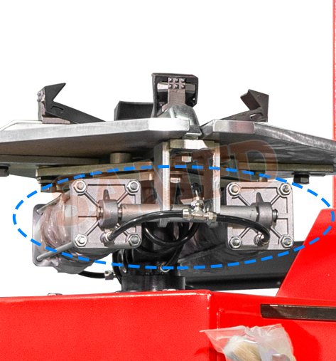 Cylinder connecting shaft