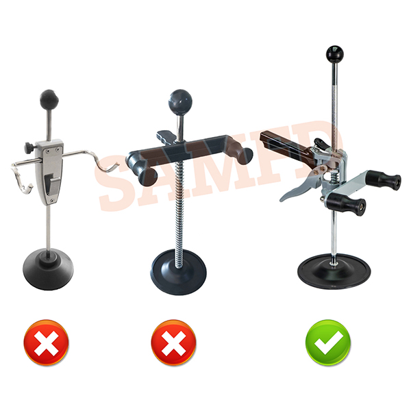 STEERING WHEEL HOLDER